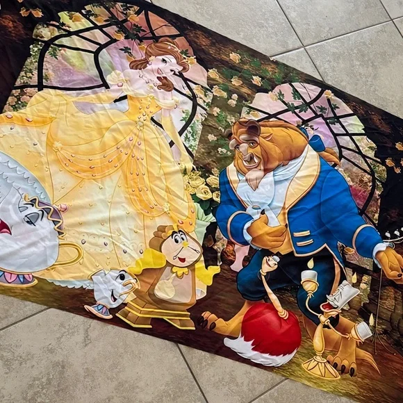 Disney Princess Belle Golden and White Cutout, 2 different backdrops - Picture 13 of 13